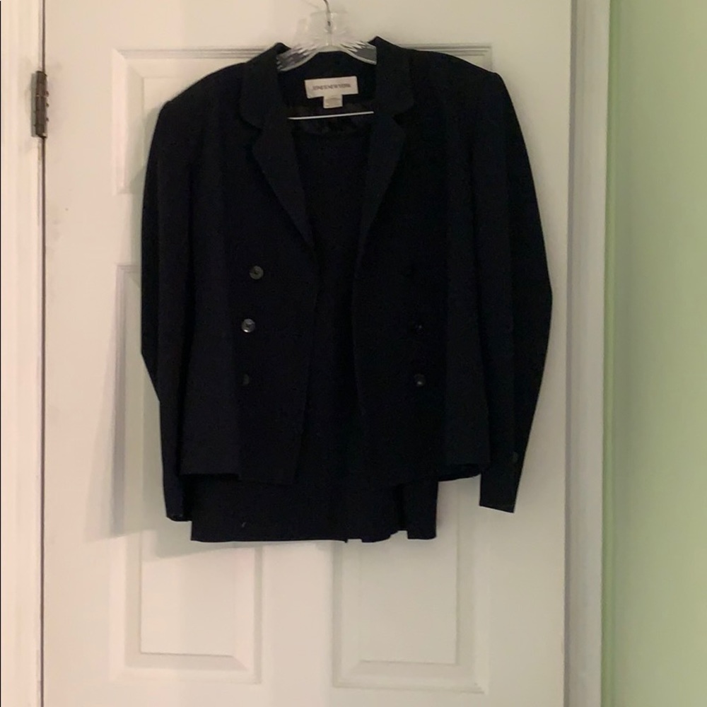 Jones New York skirt suit.